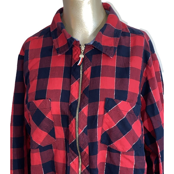 Tommy Hilfiger Women's Red Navy Blue Check 1/2 Zip Up Popover Top Size 0X Plus - Picture 2 of 7